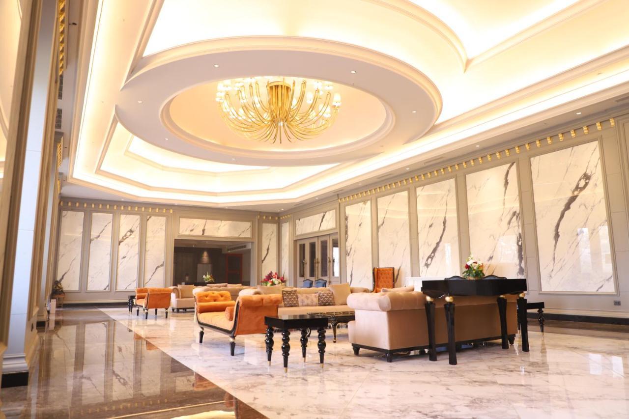 Hotel Abha Grand Аліґарх Екстер'єр фото